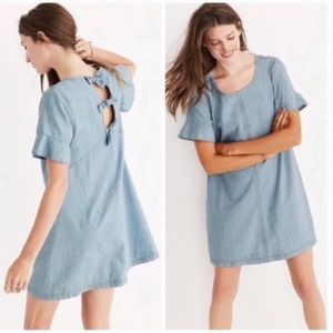 Madewell Chambray Bow Back Flutter Sleeve Dress